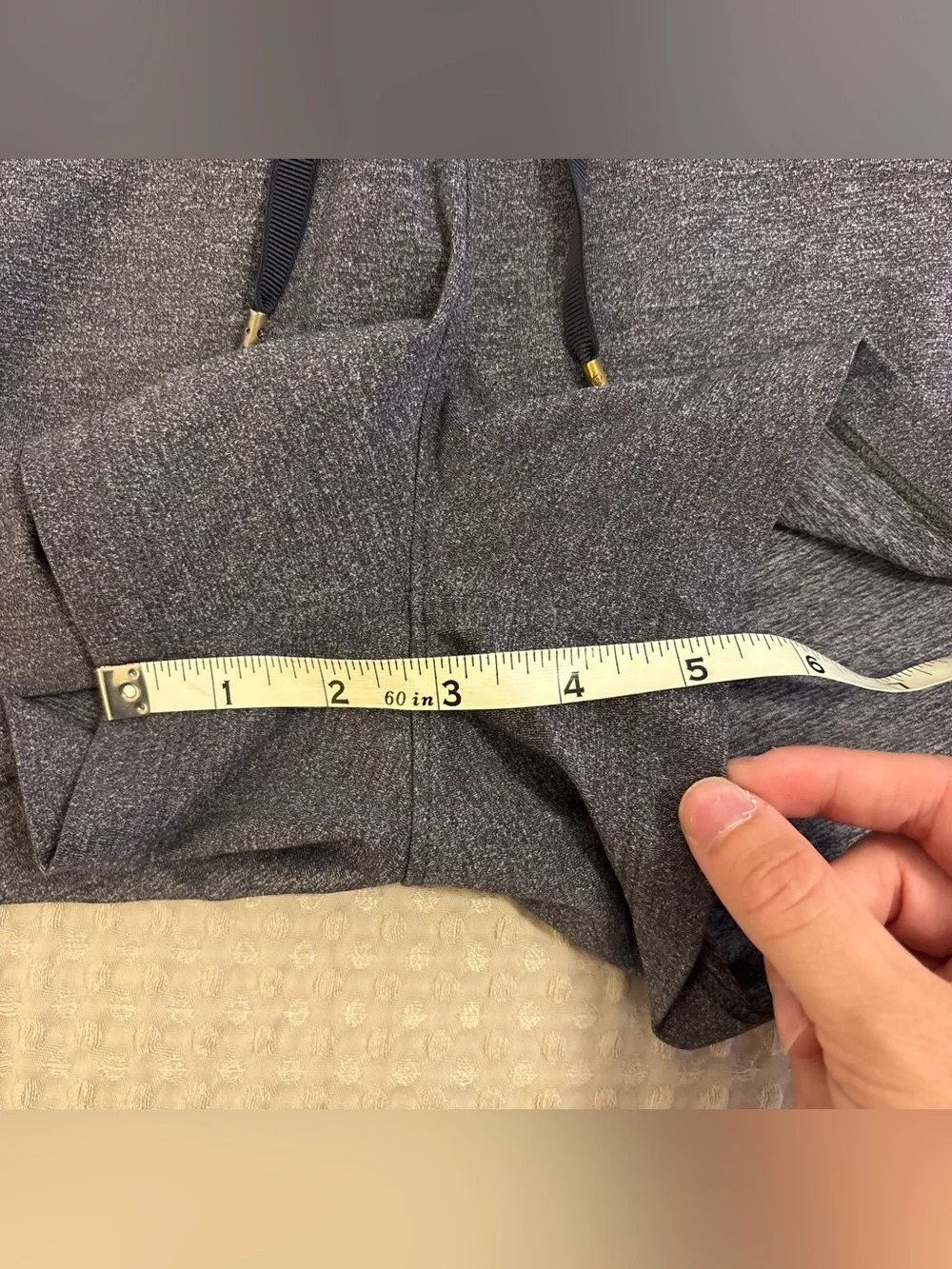 Lululemon On The Fly Shorts Size 6